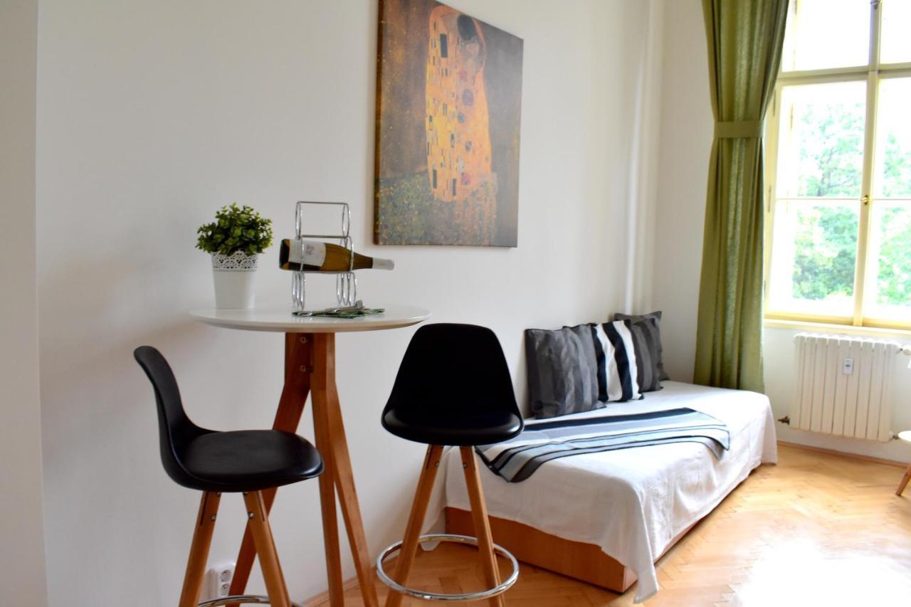 Wellness Apartments Florenc 프라하 외부 사진
