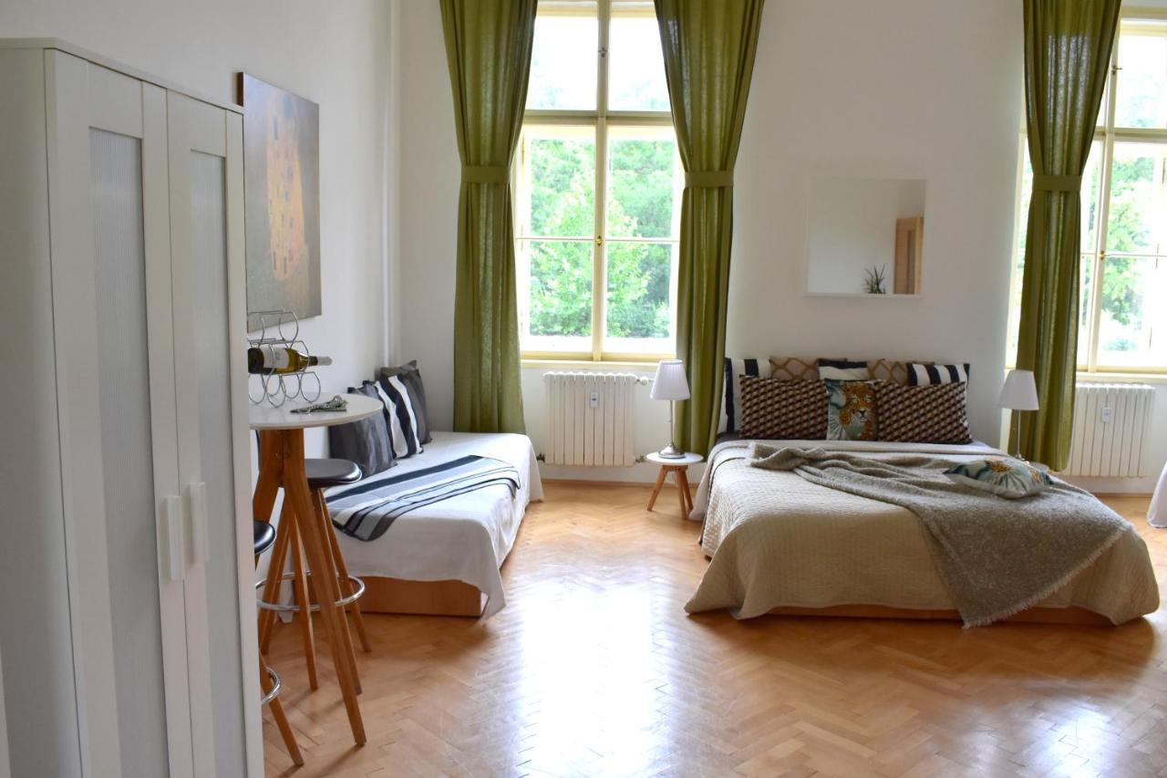 Wellness Apartments Florenc 프라하 외부 사진