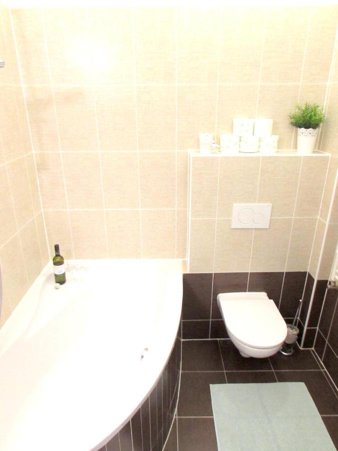 Wellness Apartments Florenc 프라하 외부 사진